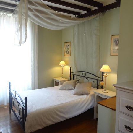 Le Pelerine Villa Sauveterre-de-Bearn ภายนอก รูปภาพ