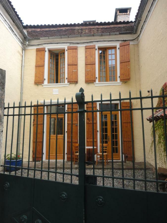 Le Pelerine Villa Sauveterre-de-Bearn ภายนอก รูปภาพ